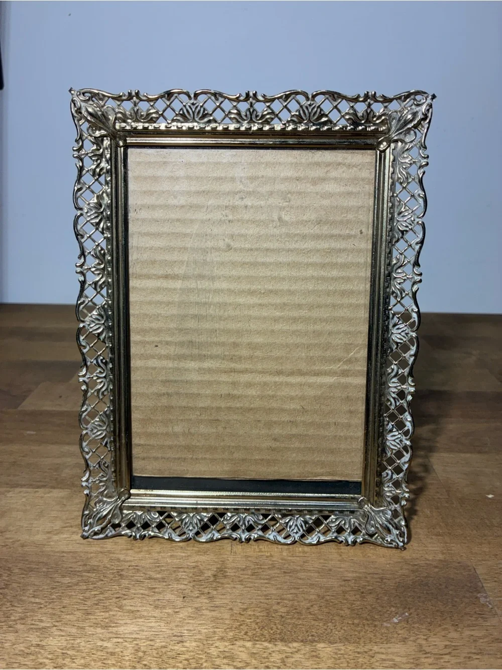 Vintage Gold Tone Filigree 5x7 Metal Picture Frame Ornate Lattice Floral